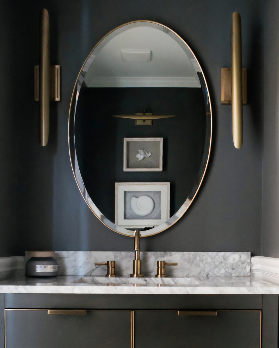 Золотое овальное зеркало Хоган Louvre Home DWM210824PND