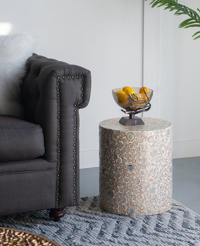 Столик акцентный с отделкой раковинами устриц Glasar 46958