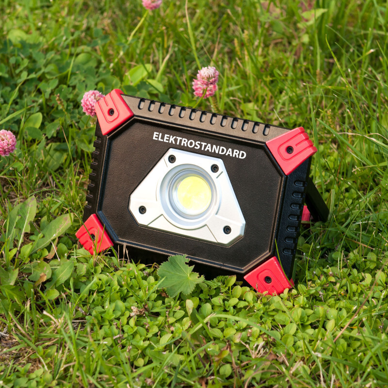 FL120 / Прожекторный фонарь аккумуляторный Albion