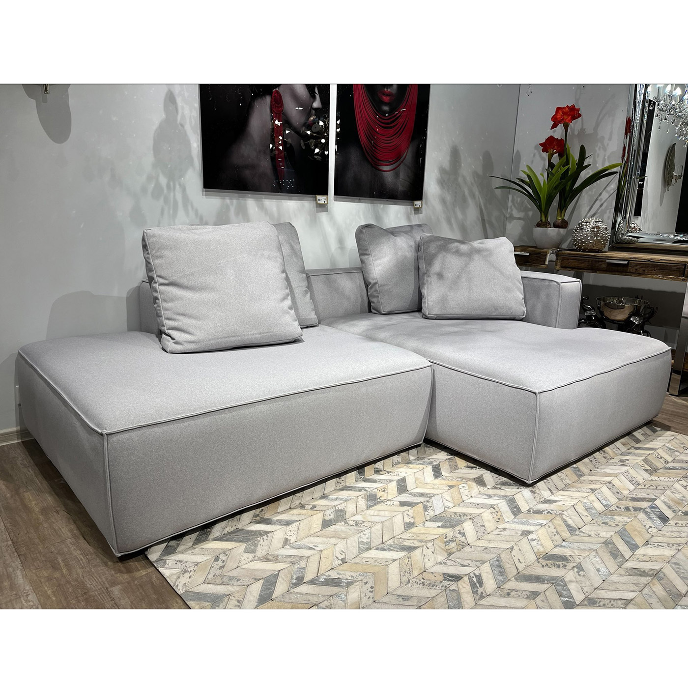 Диван-кровать Ткань Микровелюр KARE Memphis K00399