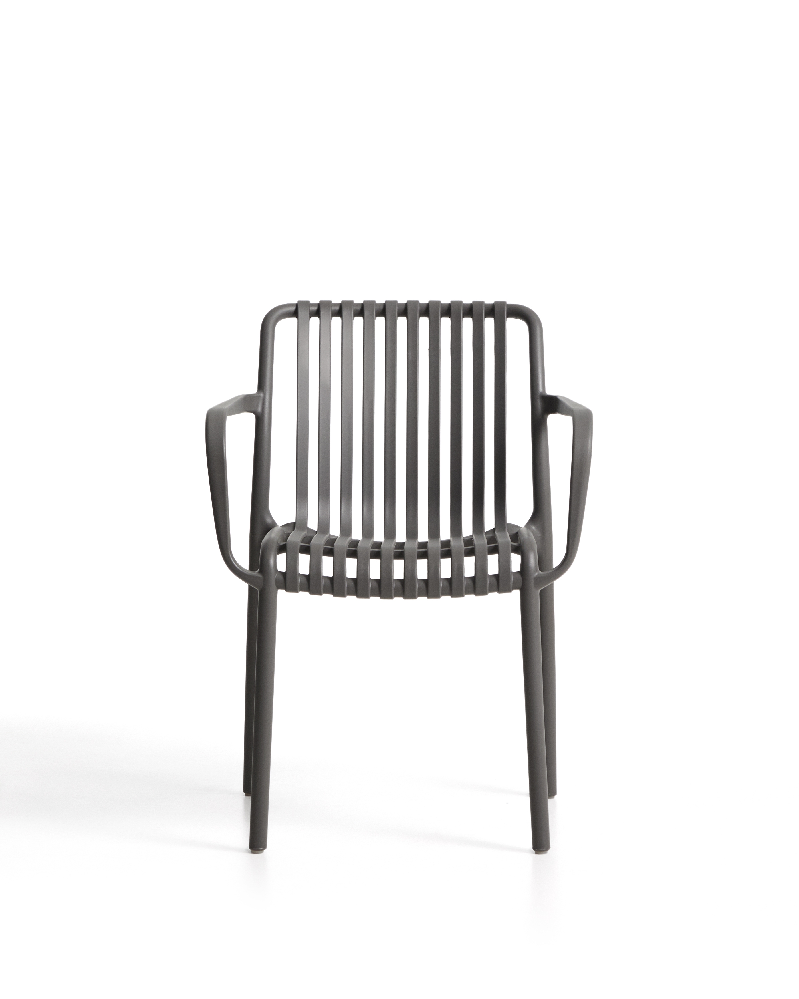 Уличный стул Isabellini из пластика графитового цвета La Forma 482249