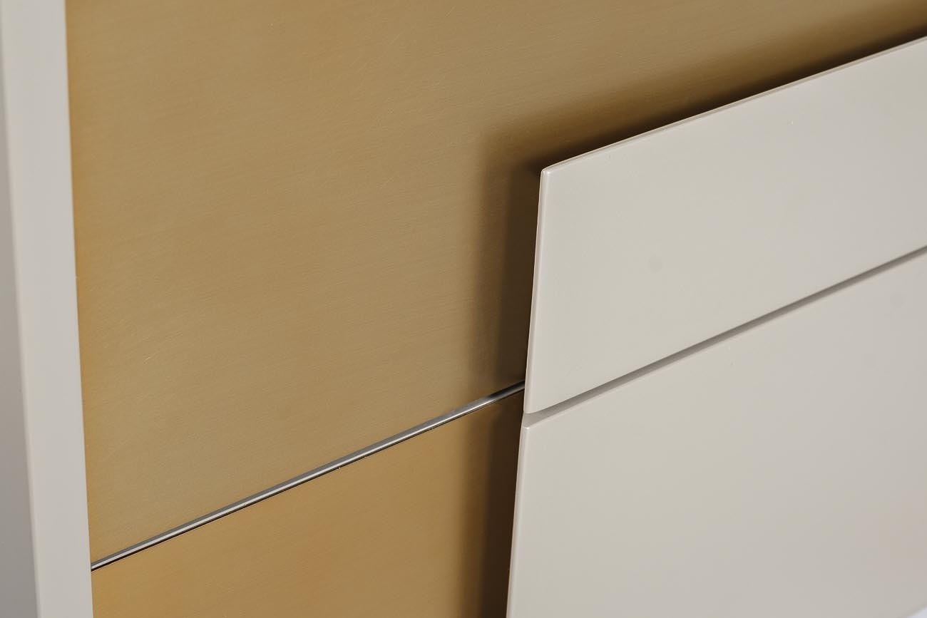 Тумбочка правая Garda Decor 58DB-NS19009R