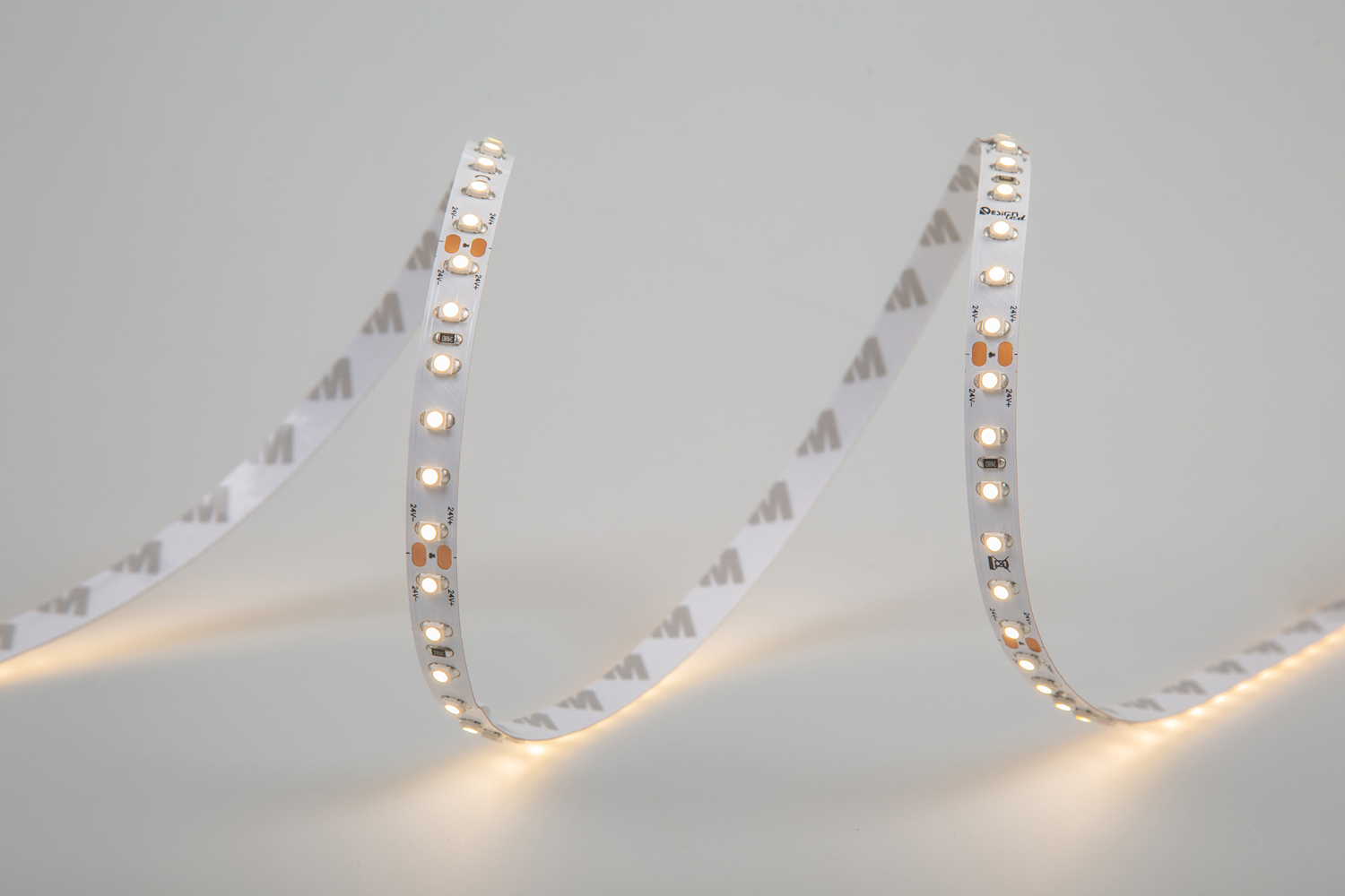 Лента светодиодная DesignLed DSG3120-24-WW3-33 Лента светодиодная DesignLed DSG3120-24-WW3-33