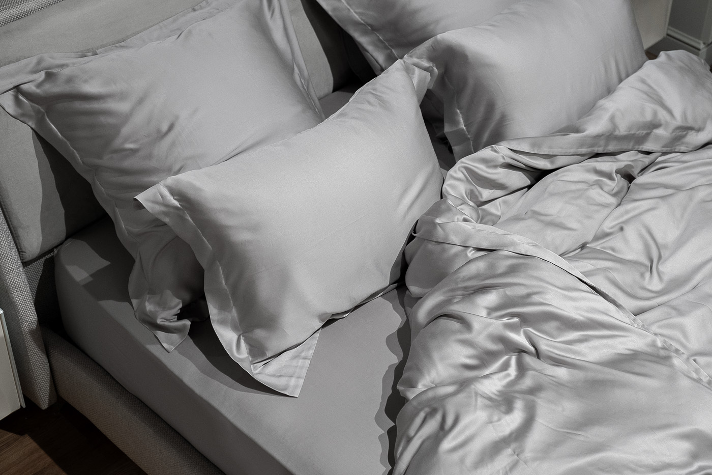 Простыня Сопрано на резинке 180х200х30см серая Garda Decor 131SH-4250-PROS REZ SOPR SER