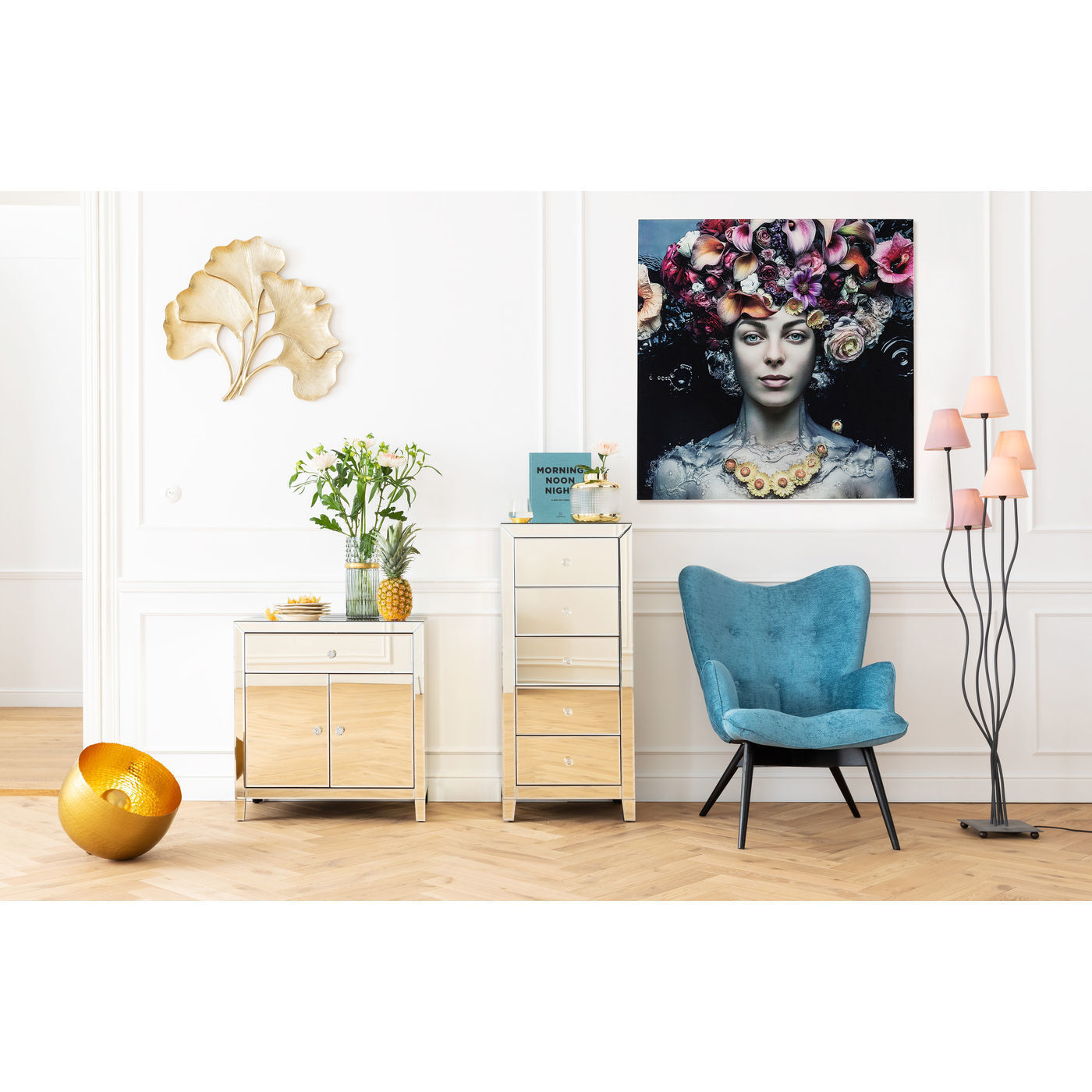 Картина Lady 65022 KARE