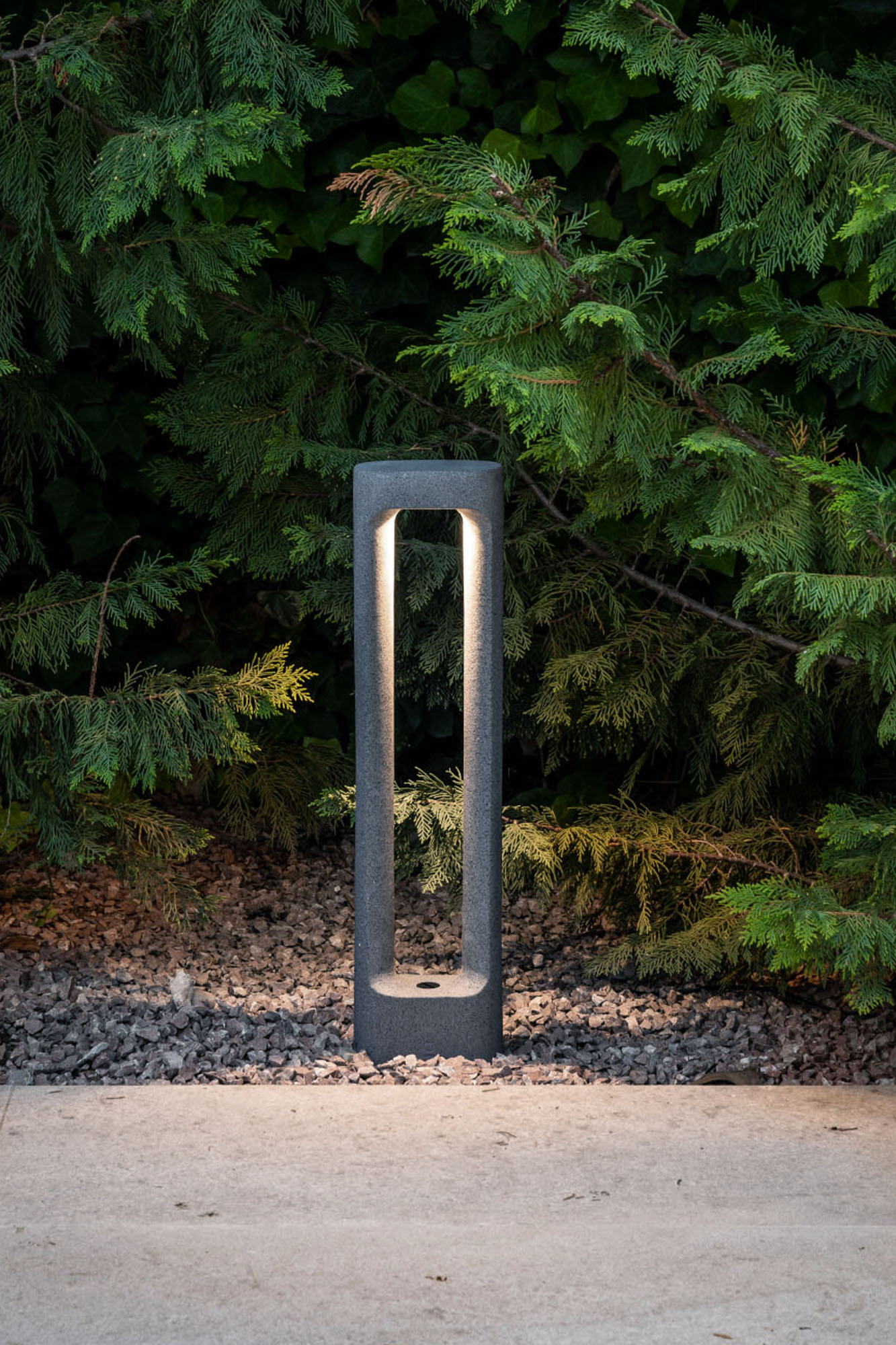 Проблесковый маячок TOTEM 611 серый 3000K Faro
