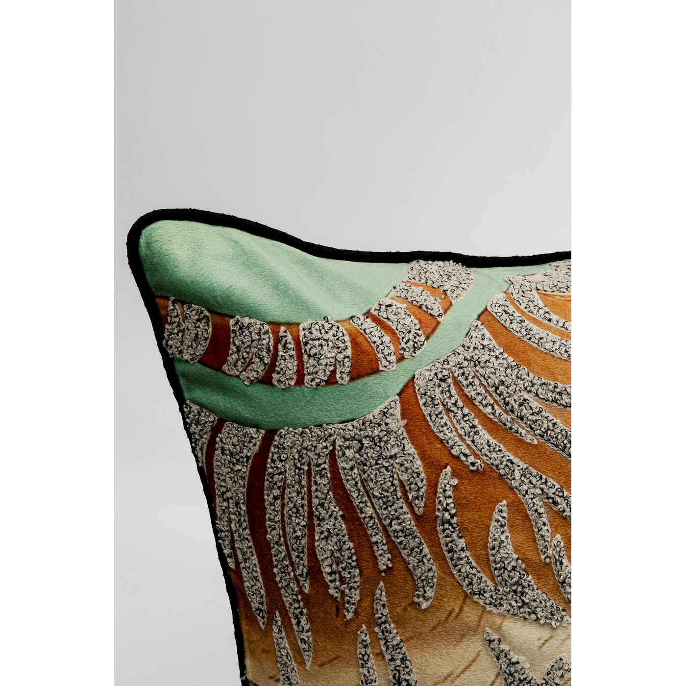 Подушка Tiger Love Mint 45x45cm KARE 57273