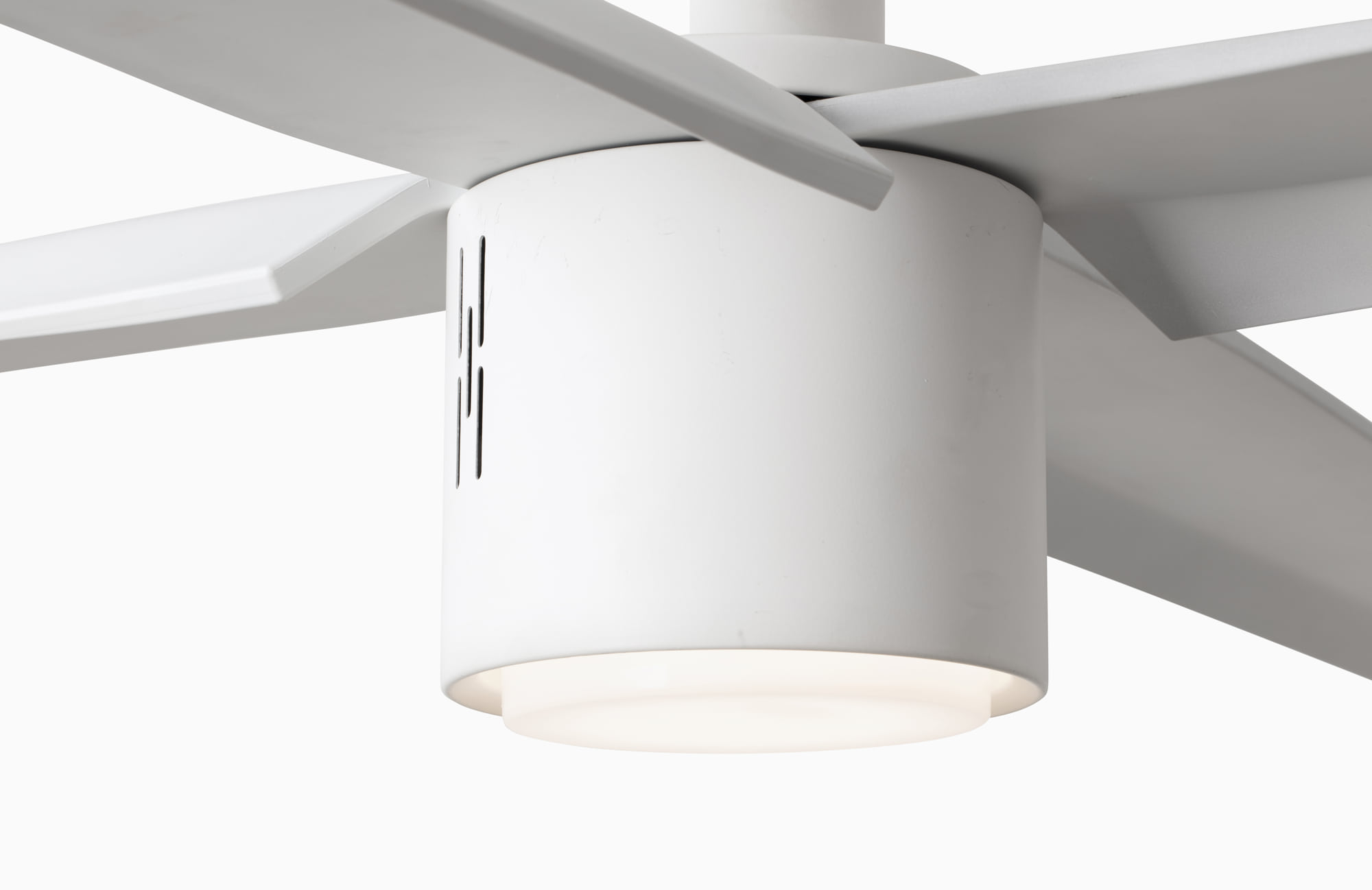 Потолочный вентилятор Attos LED белый Faro