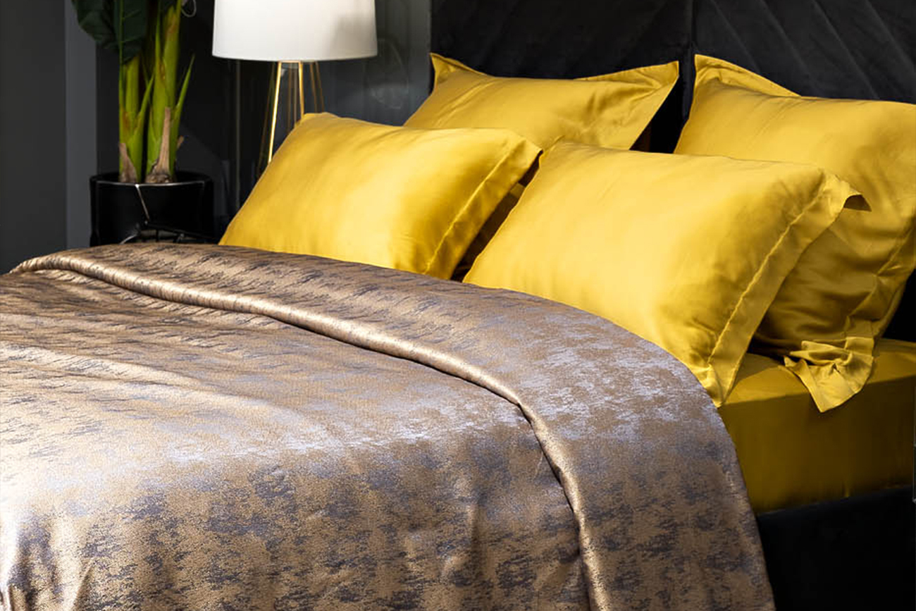 Покрывало HOUSTON 260х260см золотое Garda Decor 121GD-HOUST100-POKR ZOLSER