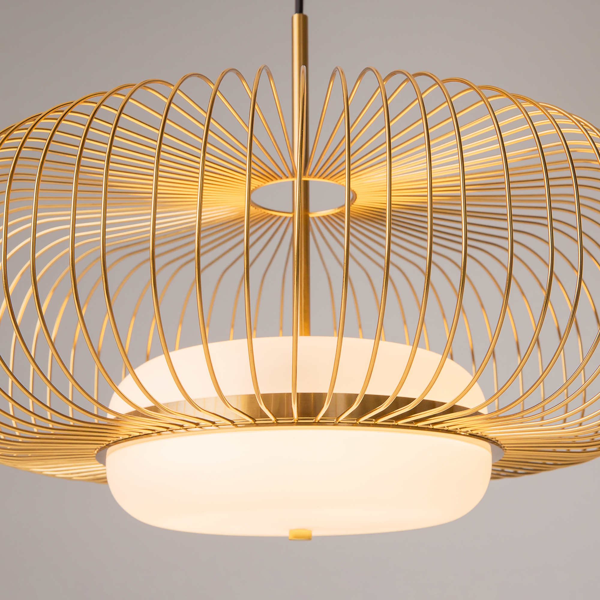 Подвесной светильник Maytoni MOD376PL-L30G3K