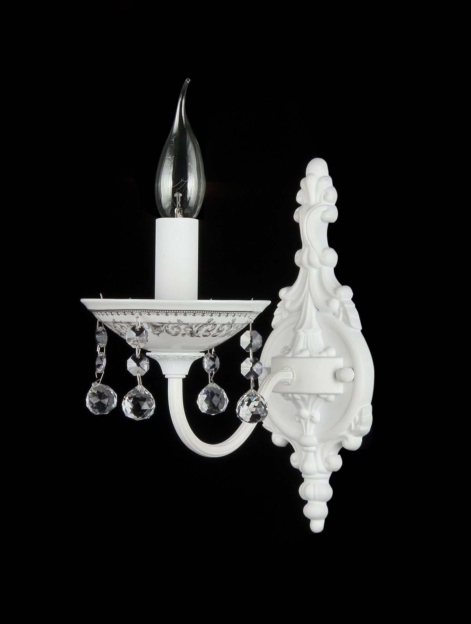 Бра Maytoni ARM386-01-W