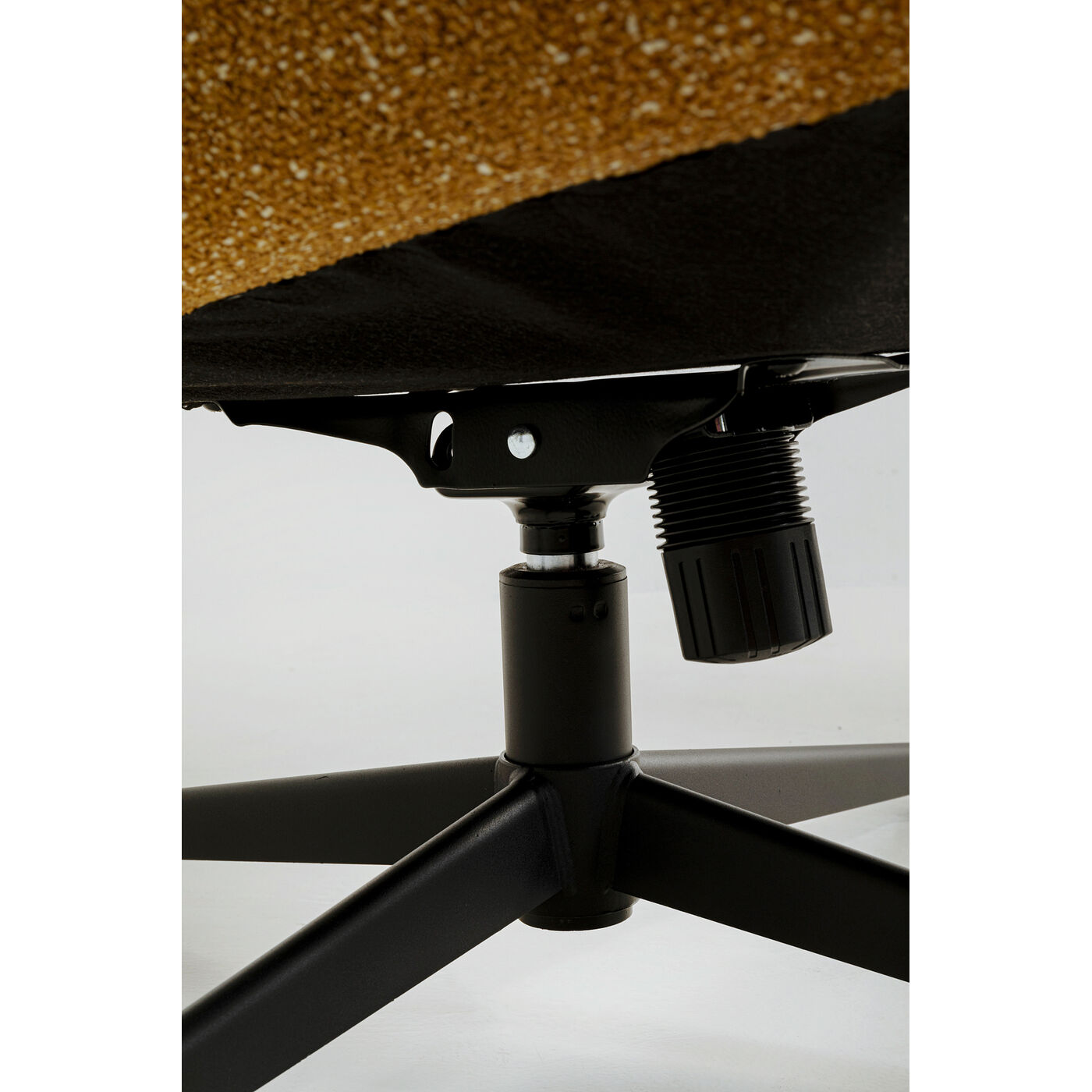 Кресло вращающееся + пуф Jules Yellow KARE 70822