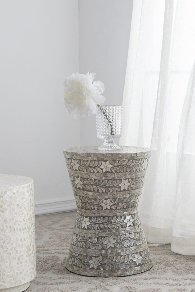 Столик акцентный с отделкой из раковин устриц Glasar 49922