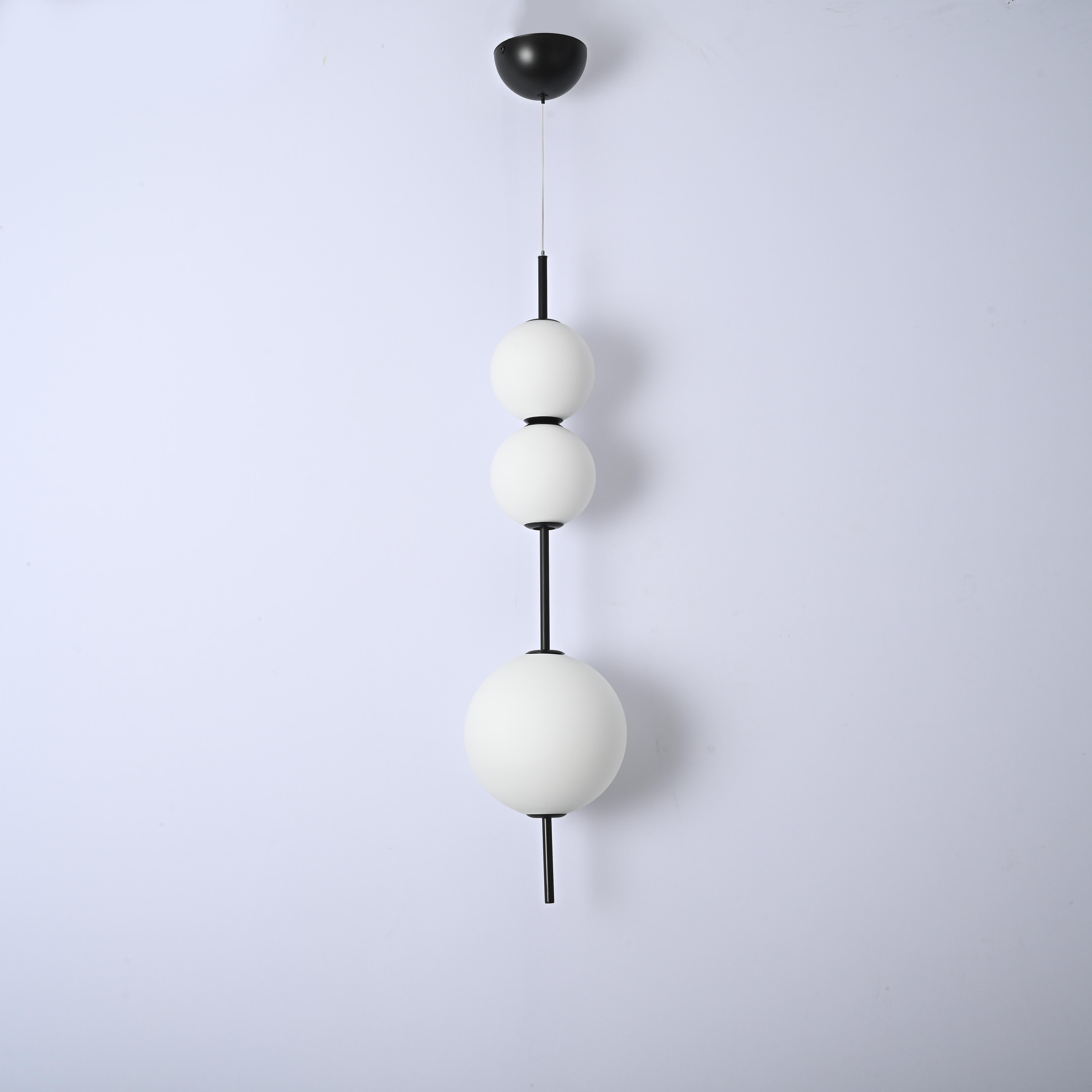 Подвесной светильник White beads Pendant B D40 by ImperiumLoft