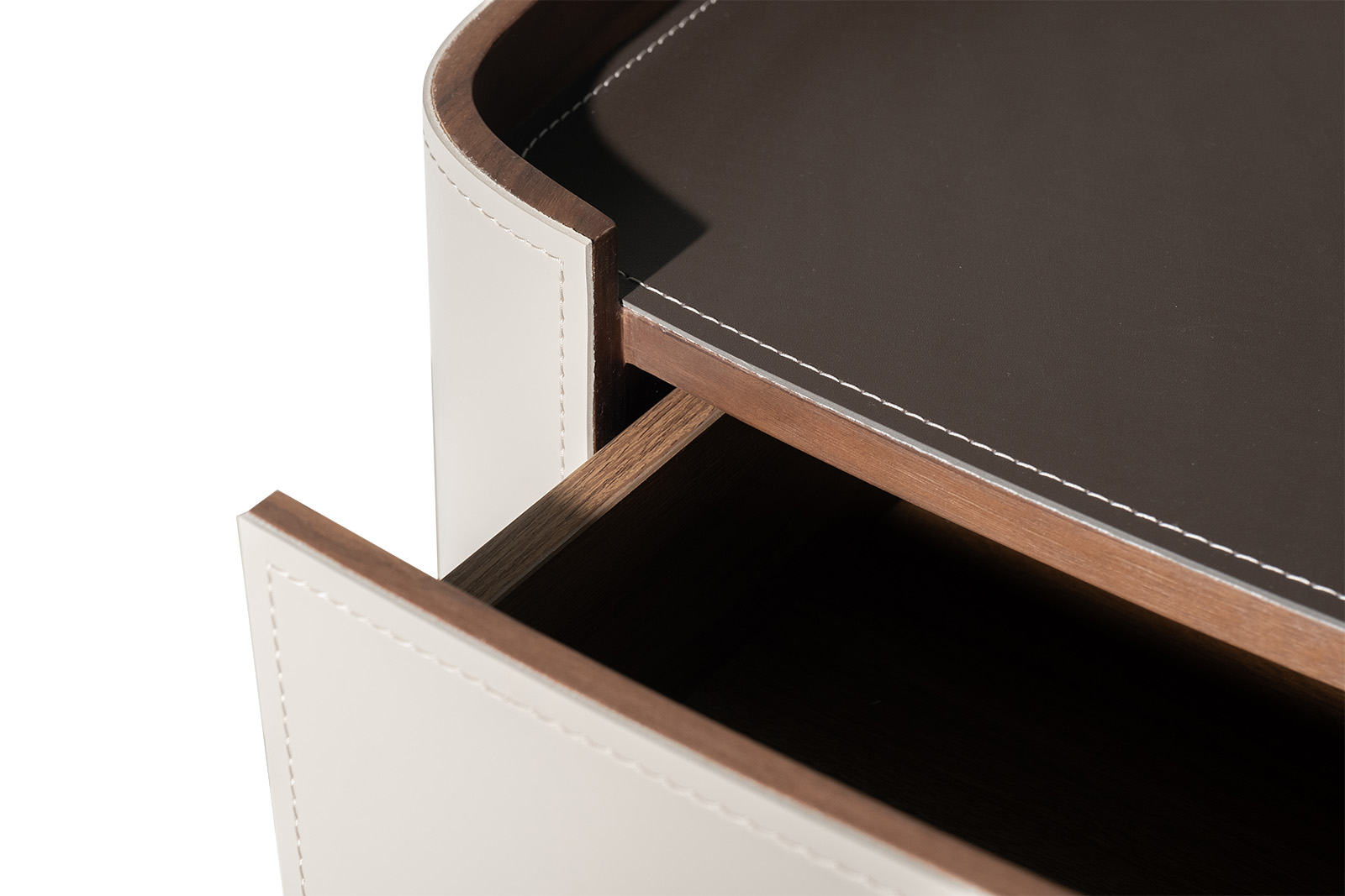 Тумбочка с 2 ящиками светлая 56*46*49 Garda Decor 77IP-02000