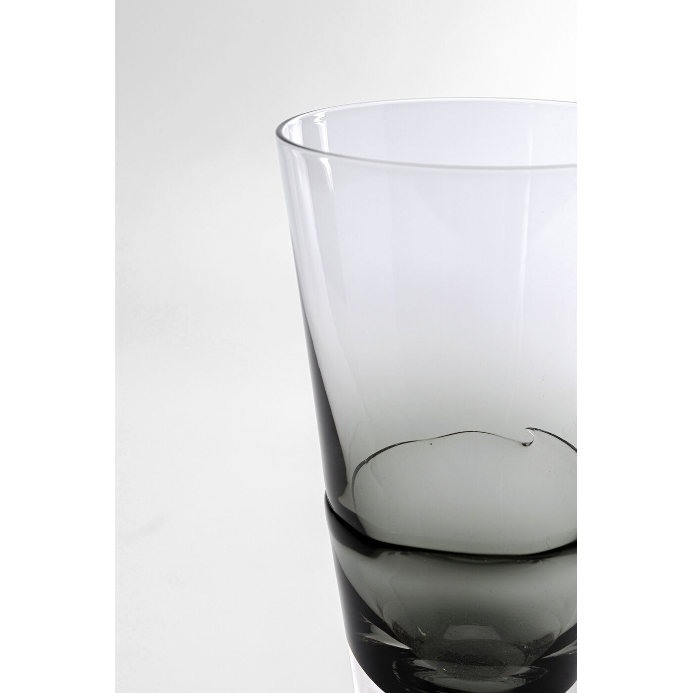 Бокал для шампанского Mimi Grey 24cm KARE 56939