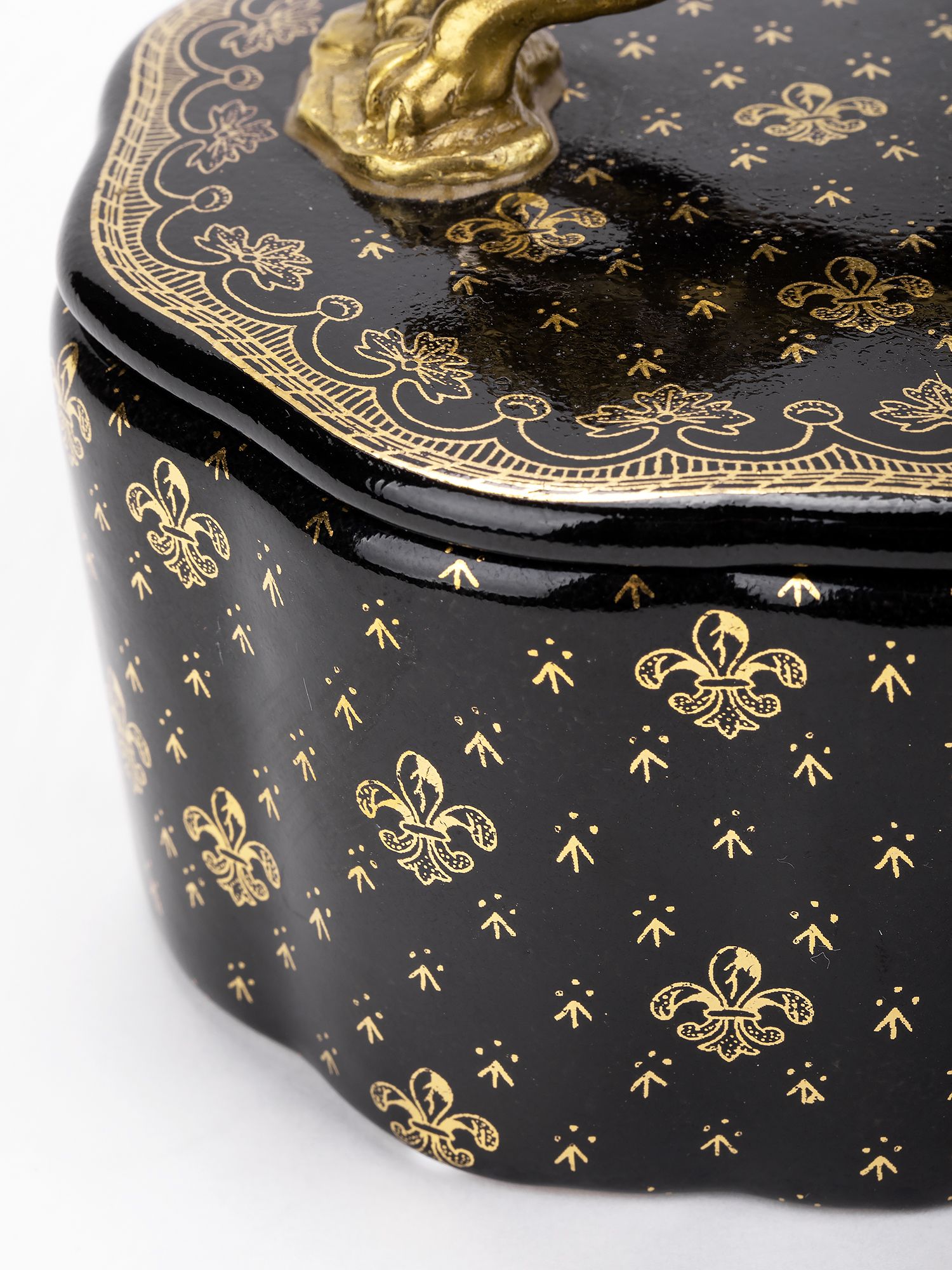 Шкатулка со львом Glasar 31G2593/B1229EHC/HBK1041