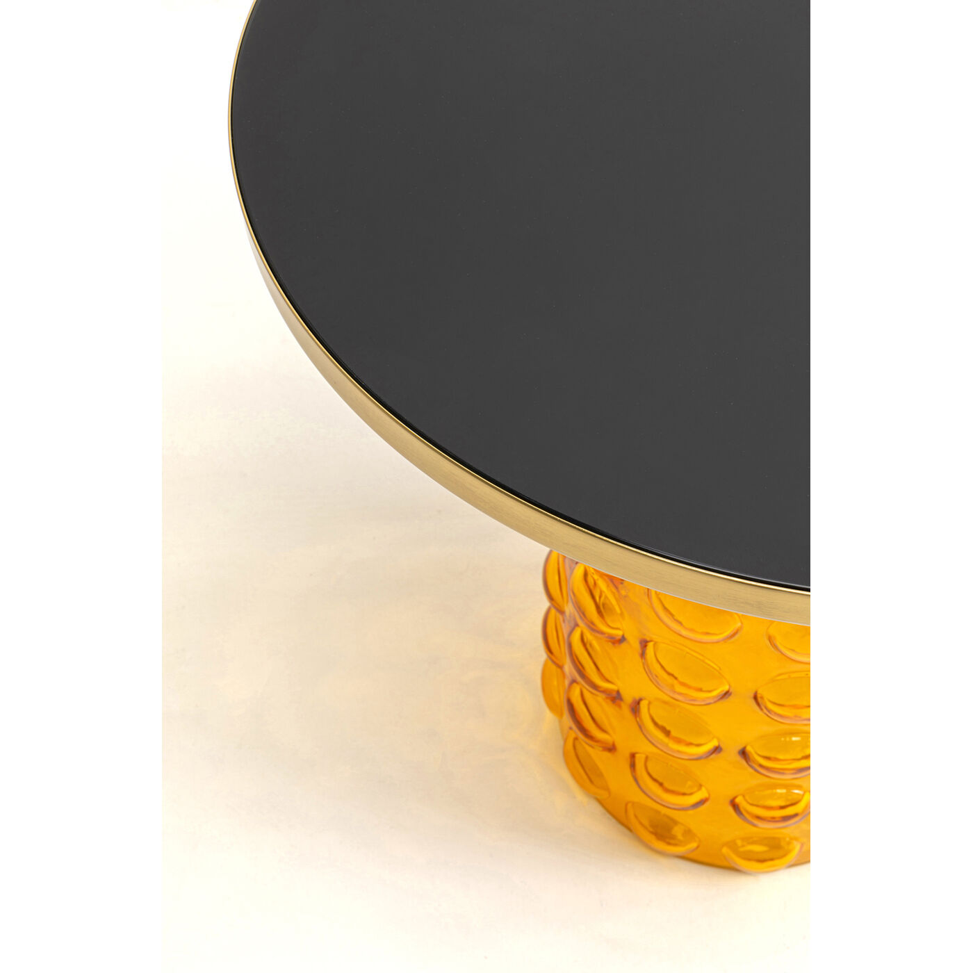 Стол приставной Lola Yellow Ø50cm KARE 70643