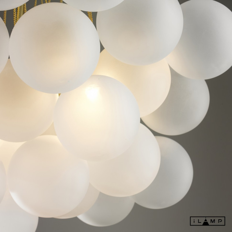 Люстра на штанге iLamp 10099P/3-D800 GL-WH