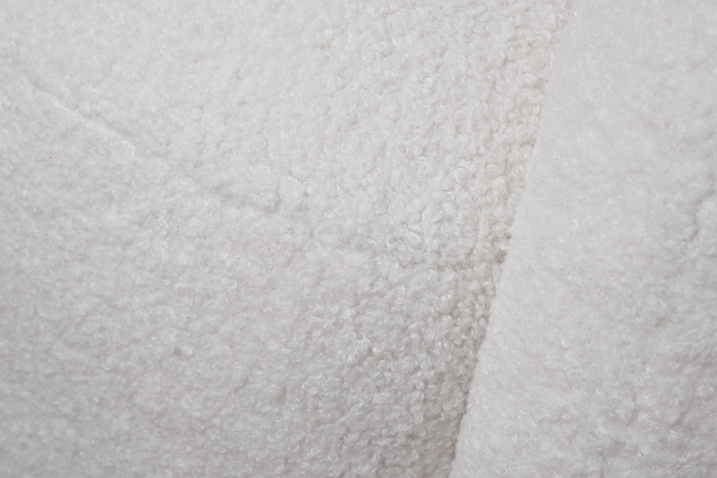 Кресло вращающееся Monblan букле белое Garda Decor MONBLAN-K-HUSH000