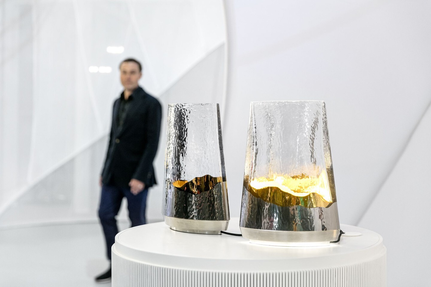 Настольная лампа LASVIT Flux