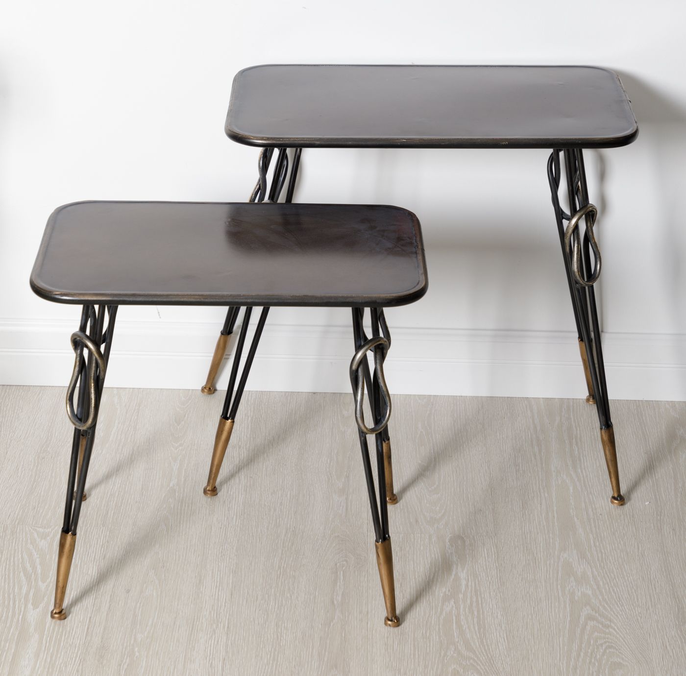 Столик приставной Glasar 60-004