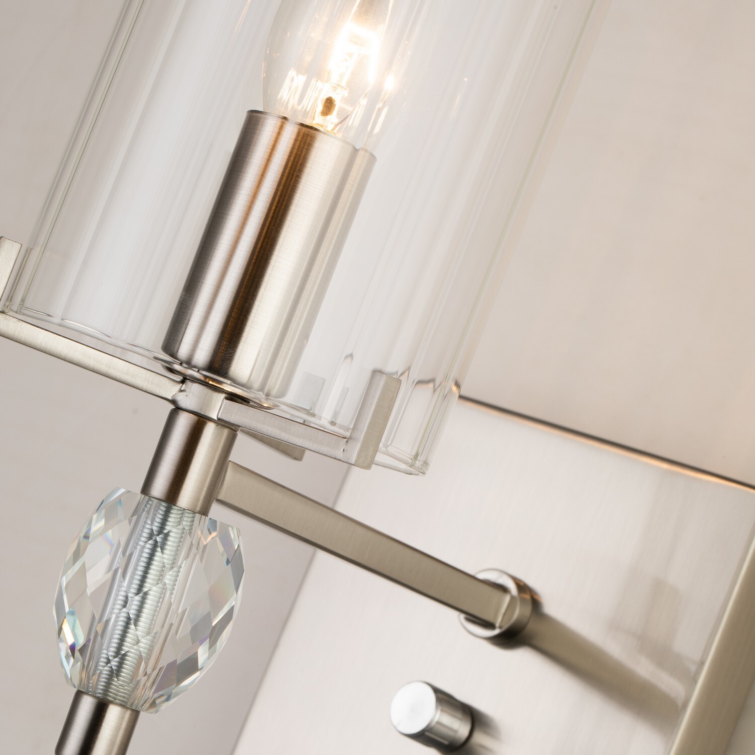 Настенный светильник Favourite 2704-1W