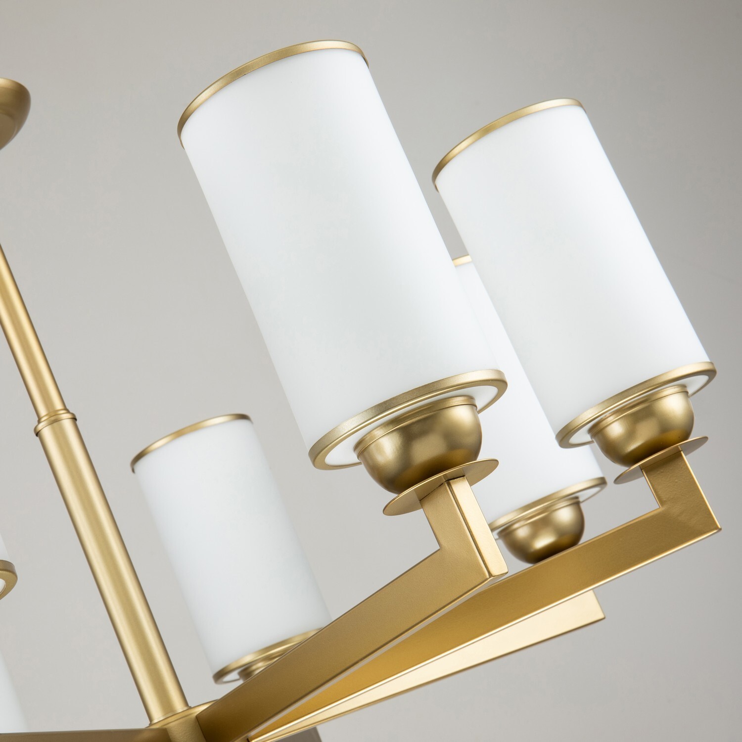 Люстра Favourite 2621-8P