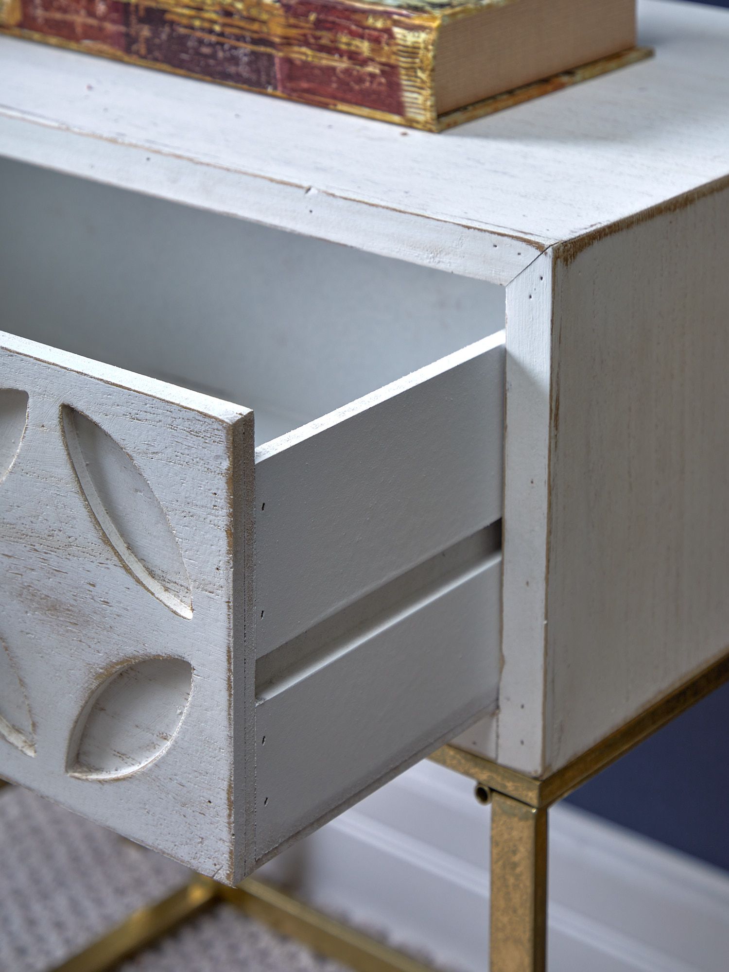 Столик приставной с ящиком Glasar 70-002