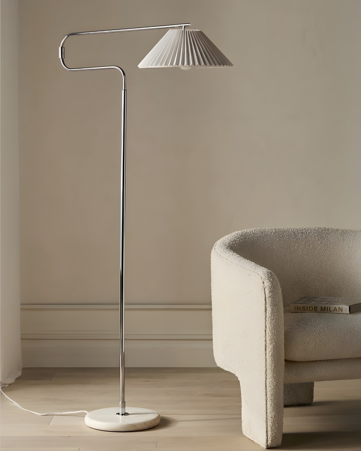 Серебристая напольная лампа Харриет Louvre Home LHLFL060348SWL