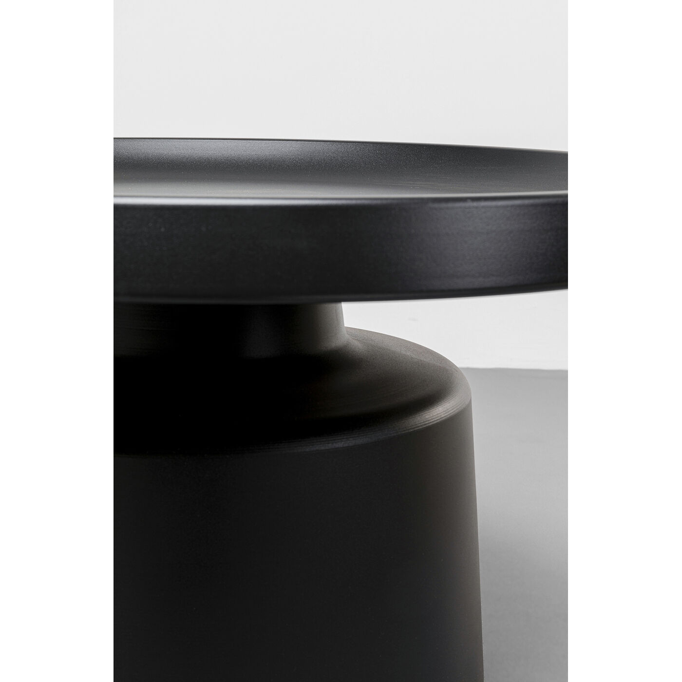 Стол кофейный Lima Ø70cm KARE 70683