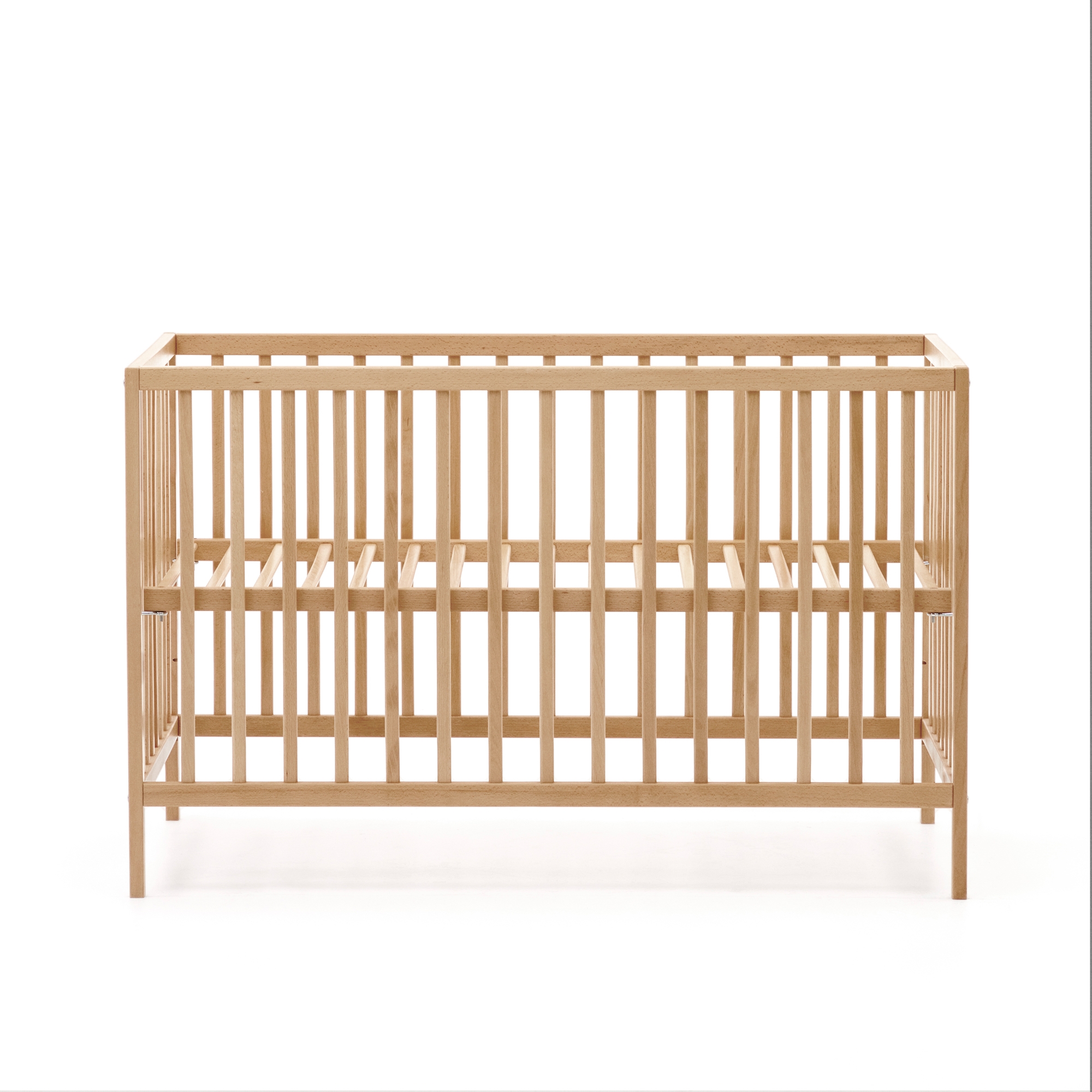 Shantal Детская кроватка из массива бука с натуральной отделкой 60 x 120 см La Forma (ex Julia Grup)