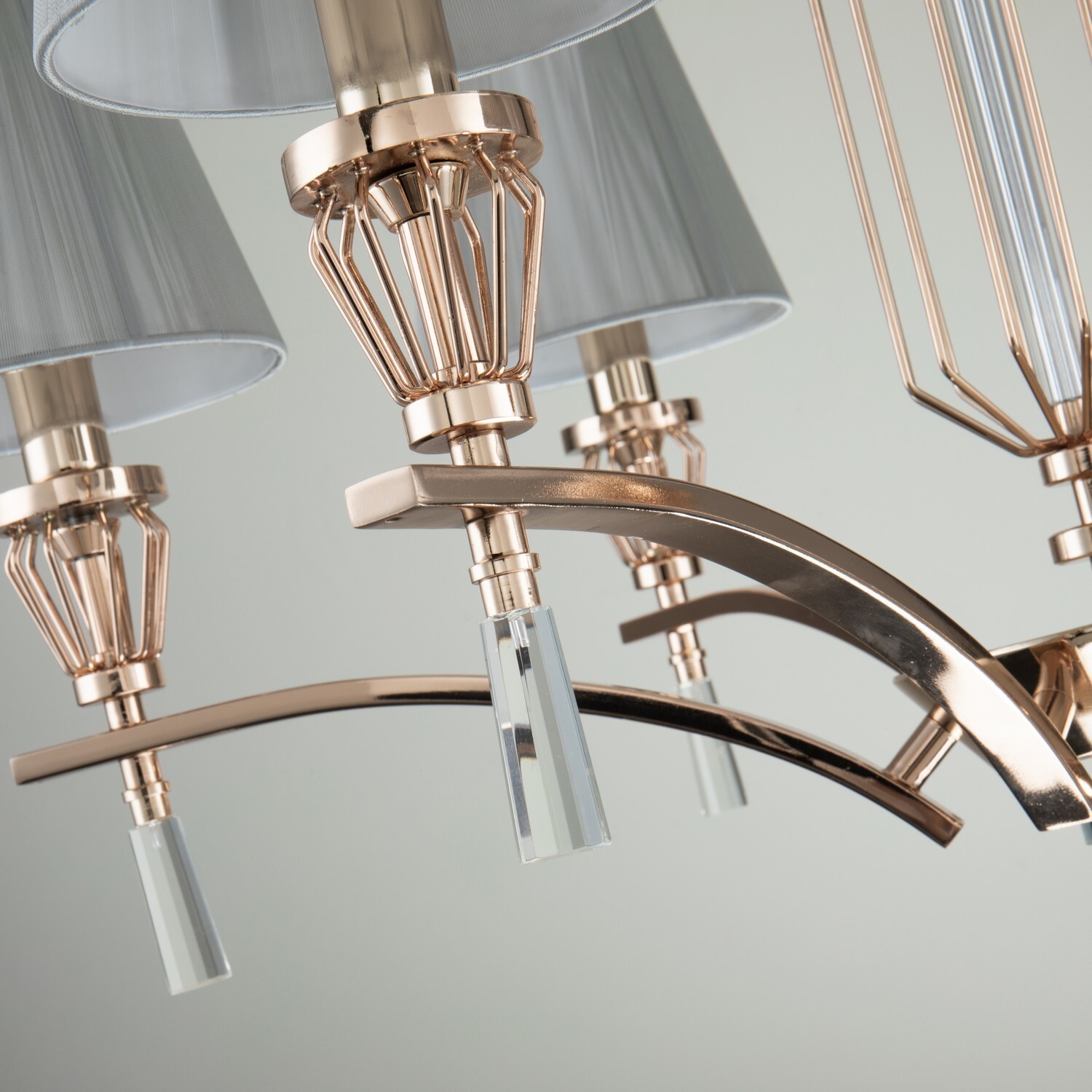 Люстра Favourite 2690-6P