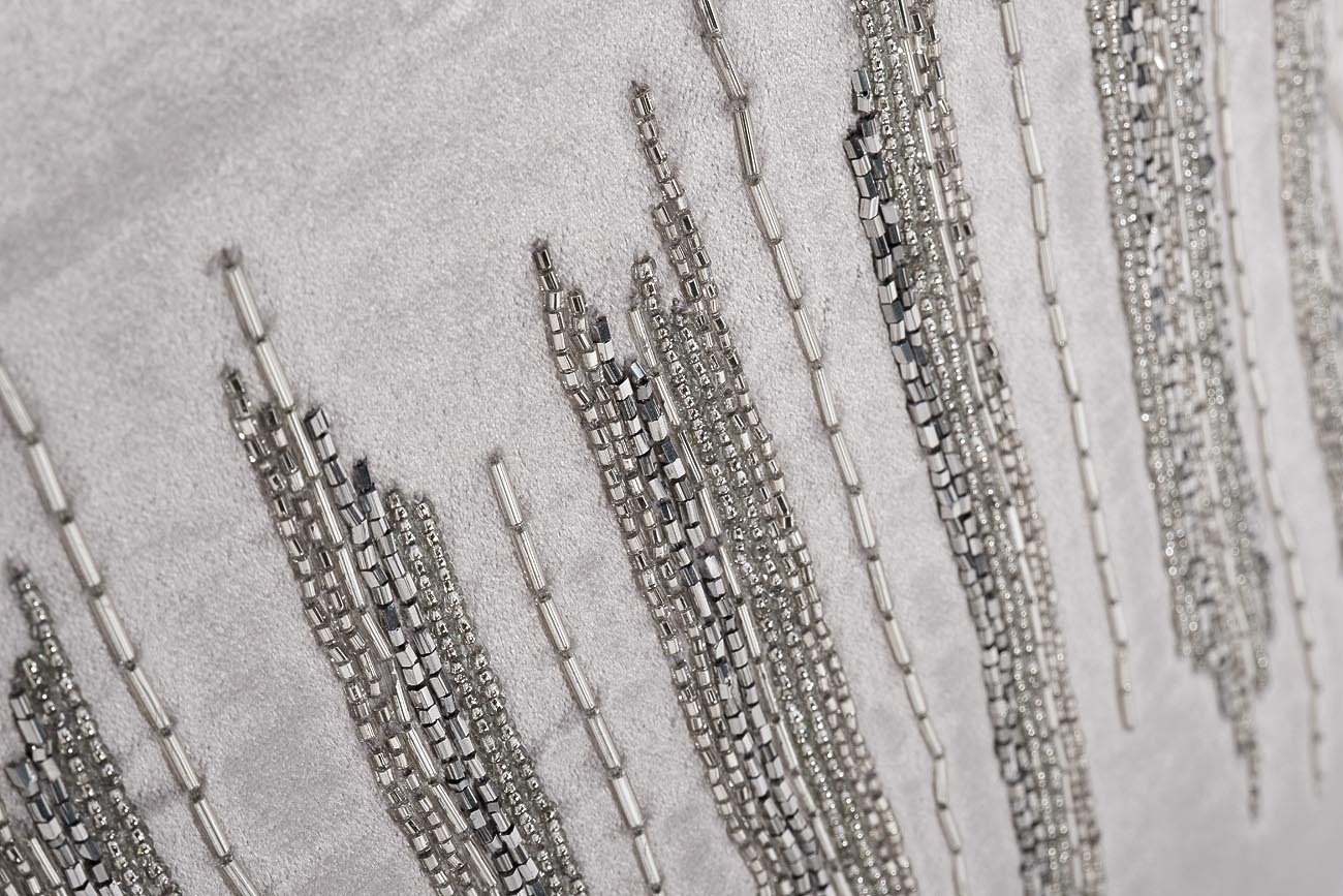 Подушка декоративная с бисером "Линии" Garda Decor 70SW-26109