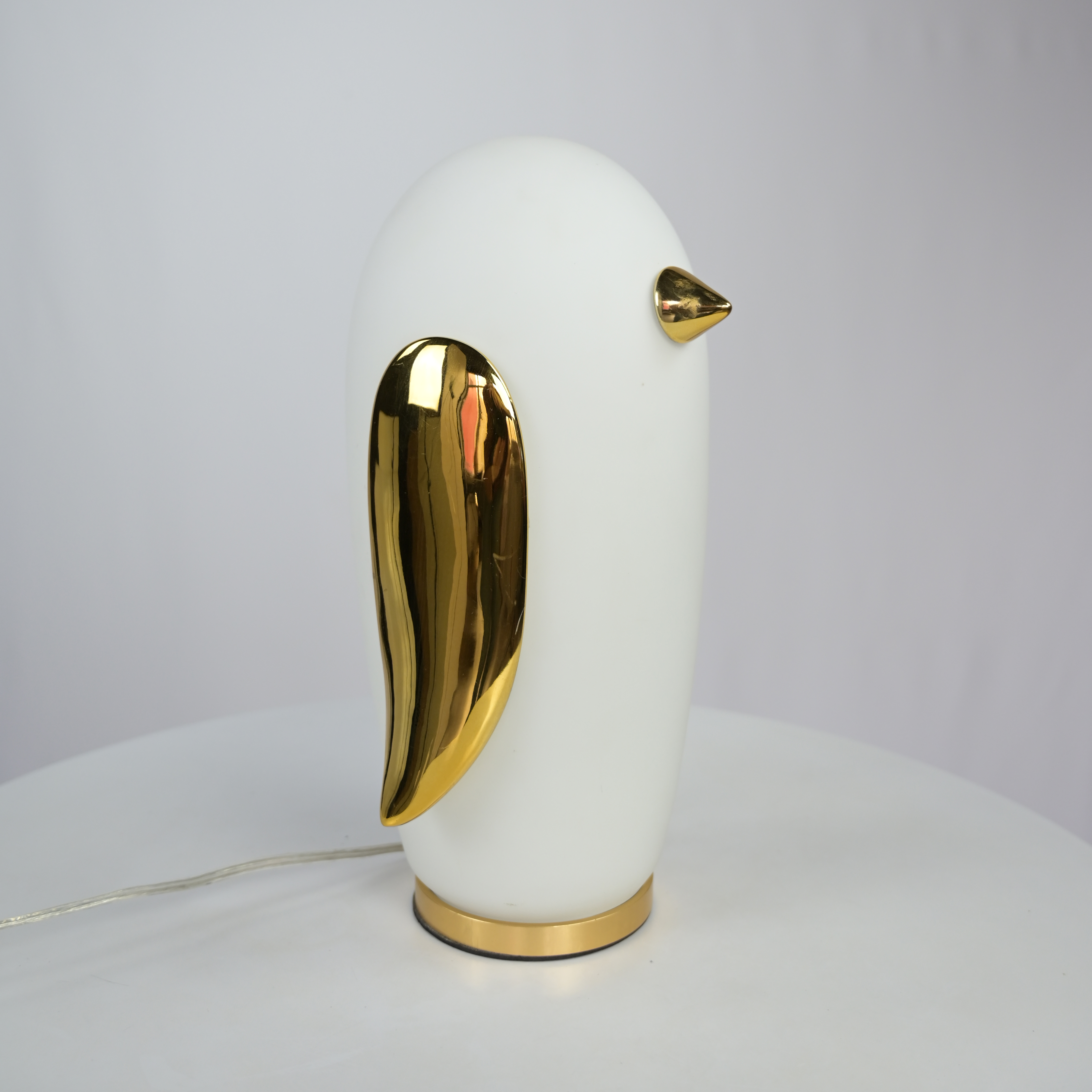 Настольная лампа Birdi Penguin White by ImperiumLoft