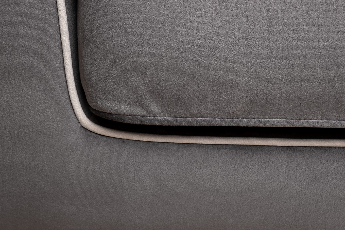 Диван Madrid Memory трехместный велюровый серый с кантом Garda Decor MADRID-Memory-Colt1003+Colt030