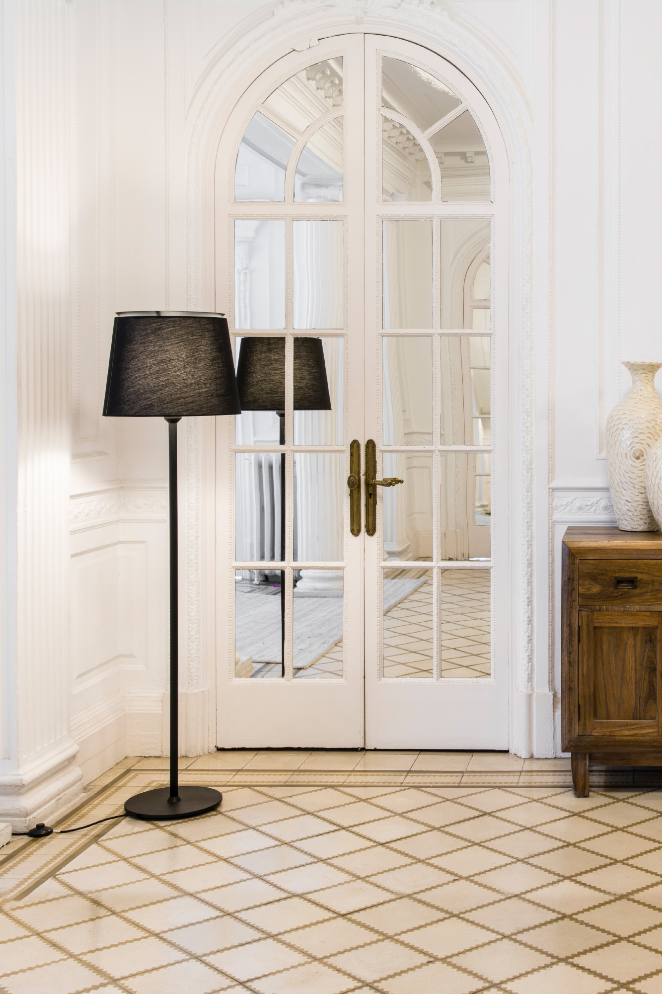 Торшер Savoy черный Faro