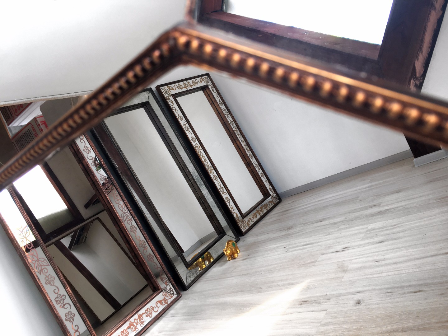 Зеркало BountyHome Mid Exultancy mv097-mid