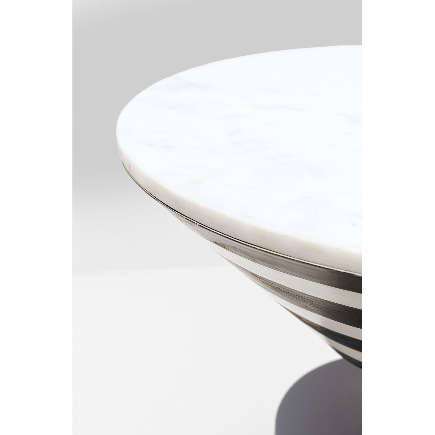 Приставной стол Memphis Soft Ø35cm KARE 70382