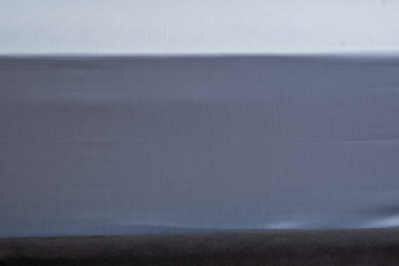 Простыня сатиновая голубая Garda Decor 130HB-00033