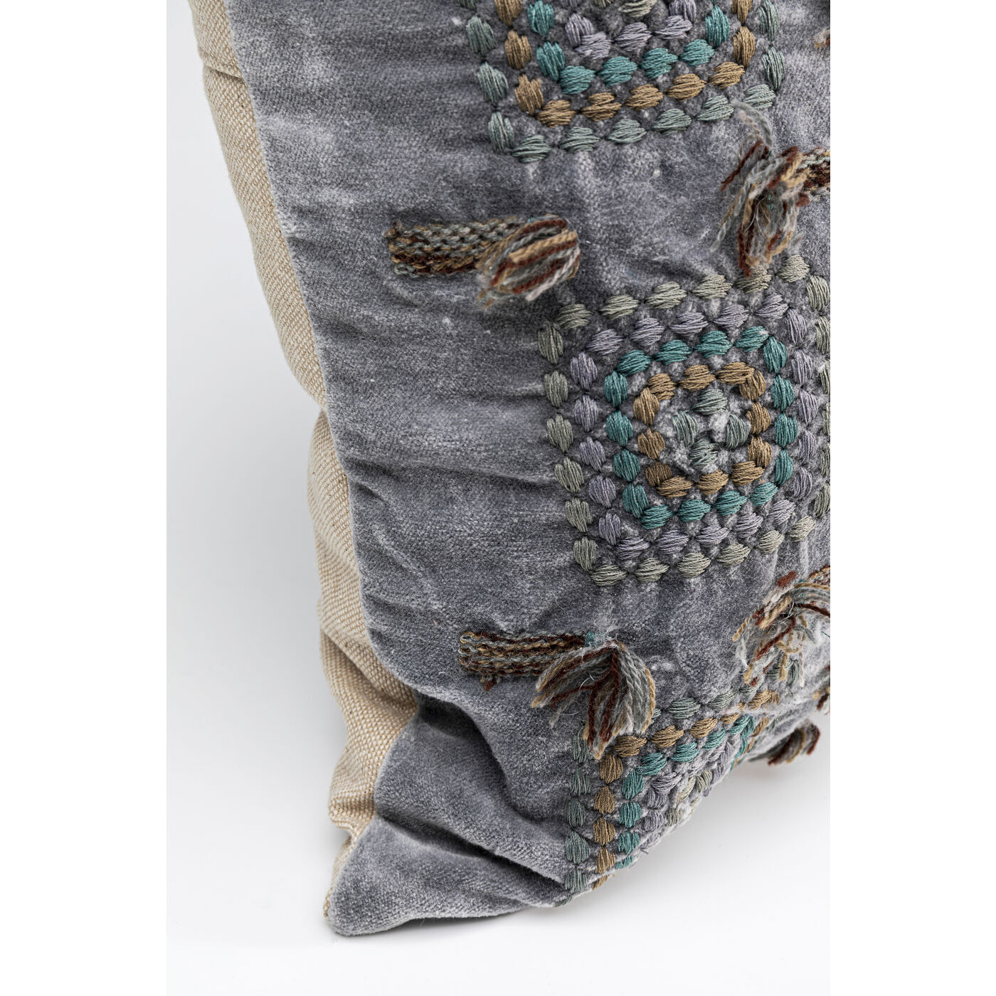 Подушка KARE Nevis 54157