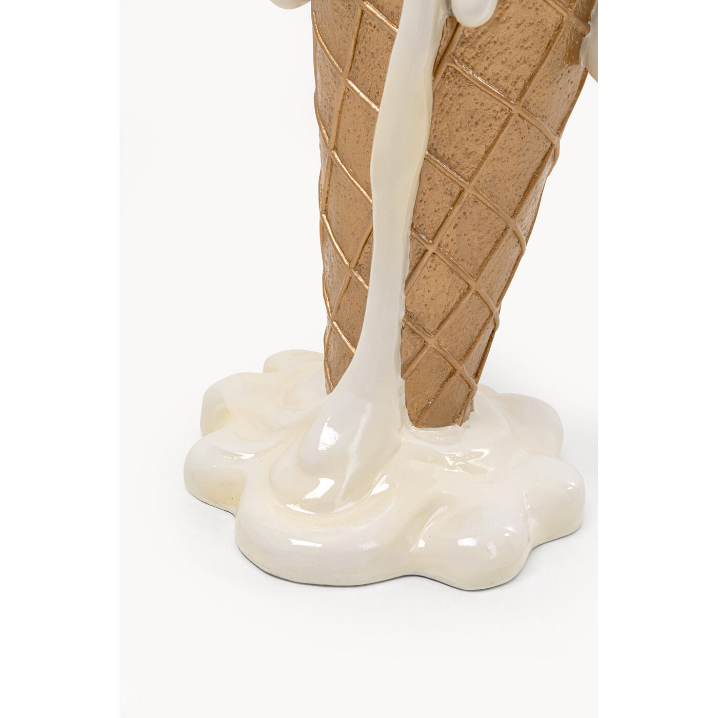 Стол приставной Ice Cream Vanilla Ø48cm KARE 71038