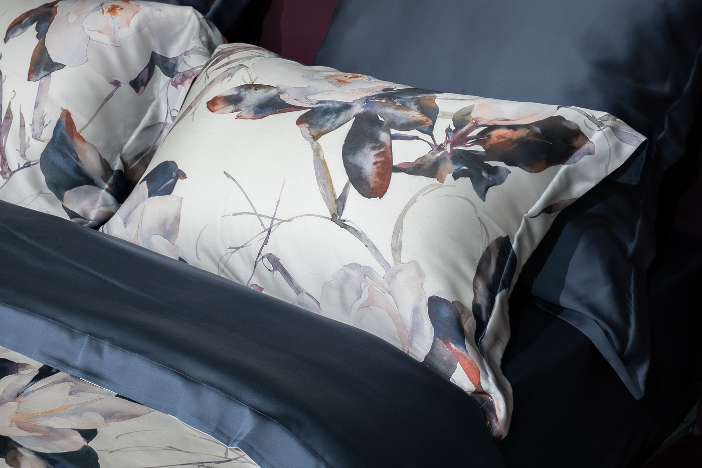 Комплект из 2х наволочек Сопрано Магнолия 50х70см синий Garda Decor 131SH-276-NAV MAG SOPR SIN