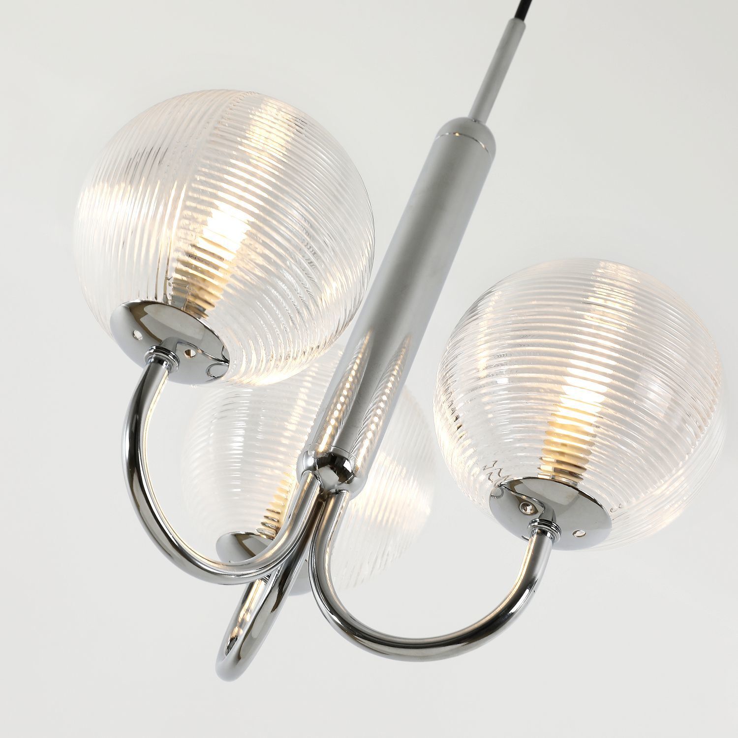 Люстра Favourite 2724-3P