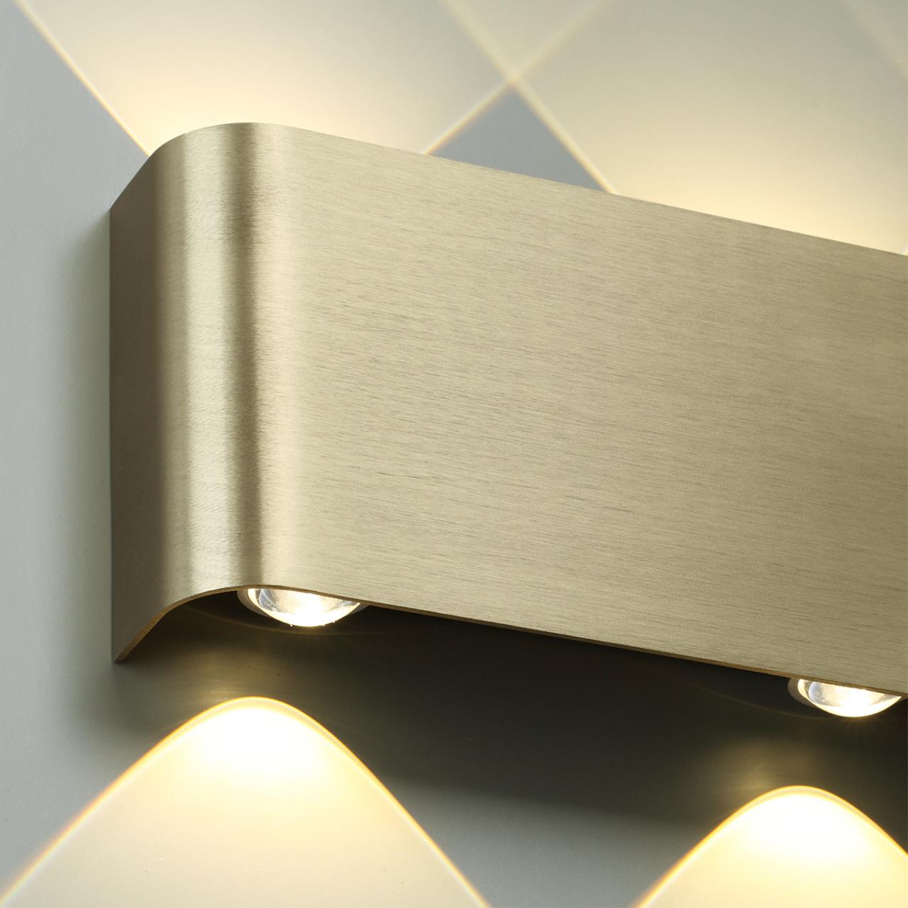 Настенный светильник Odeon Light 7107/2WL