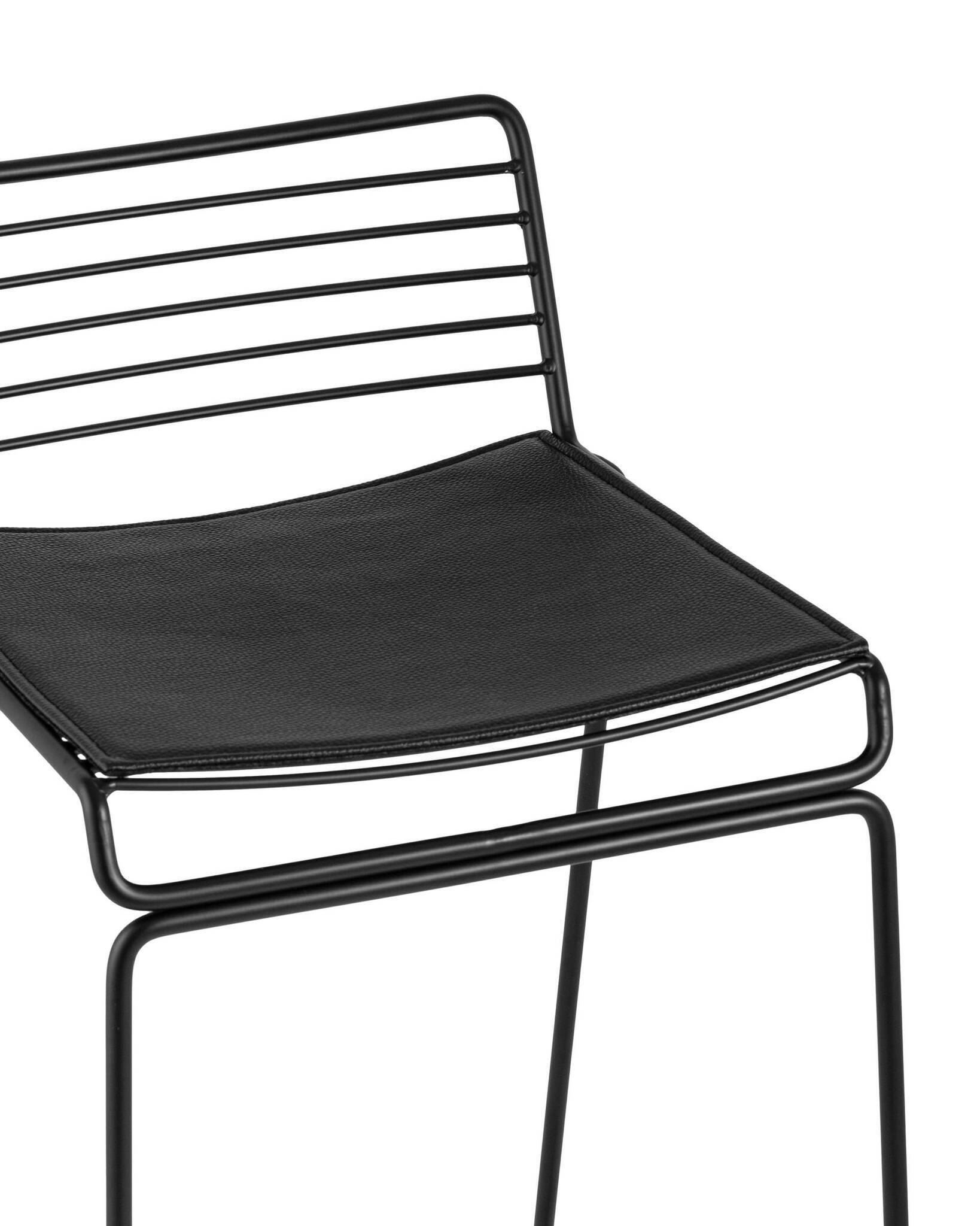 Стул полубарный Danny черный с черной подушкой Stool Group