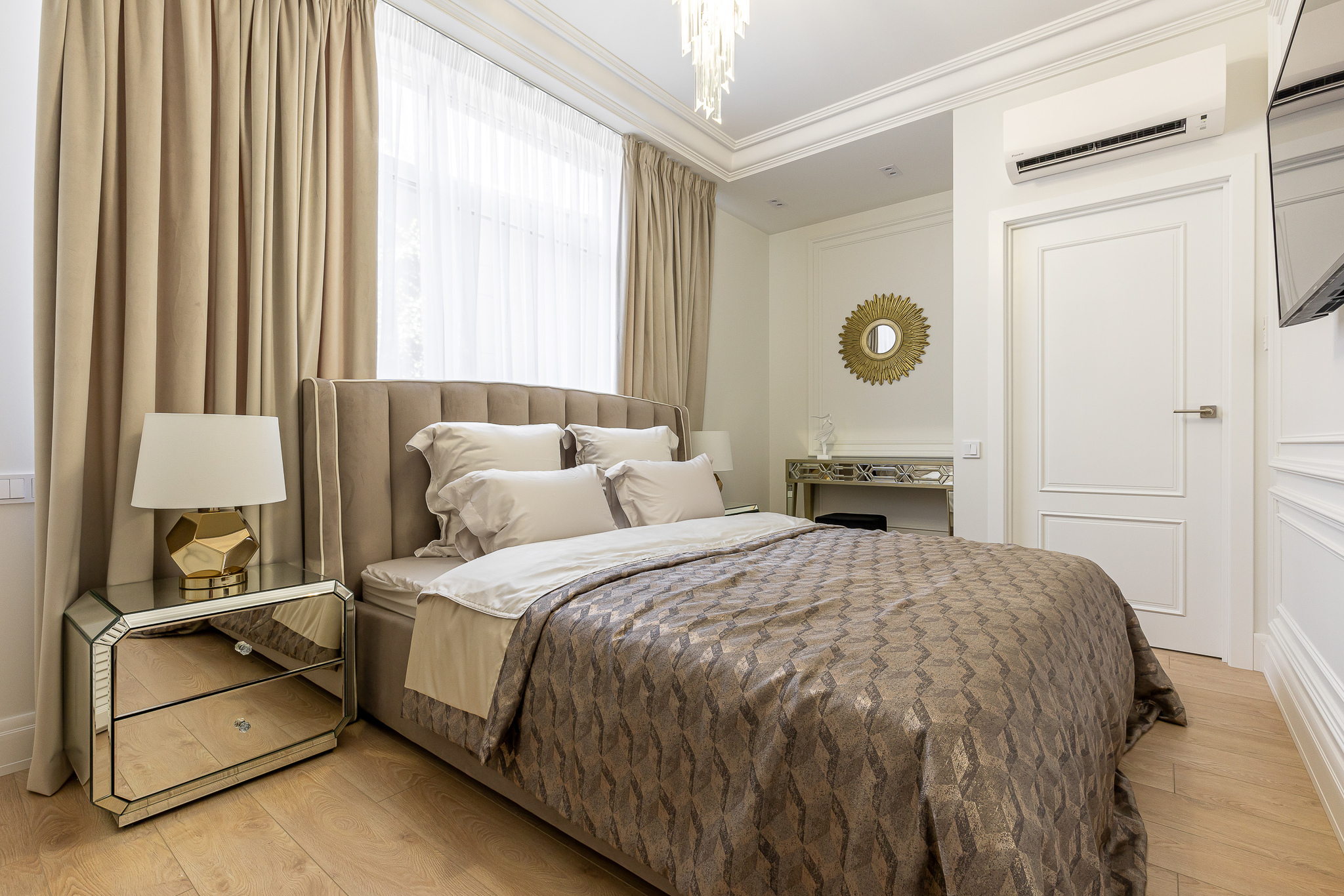 Кровать Odry с подъемным механизмом и бельевым ящиком лилово-серая Garda Decor ODRY1К-160M-Vel19+Vel09