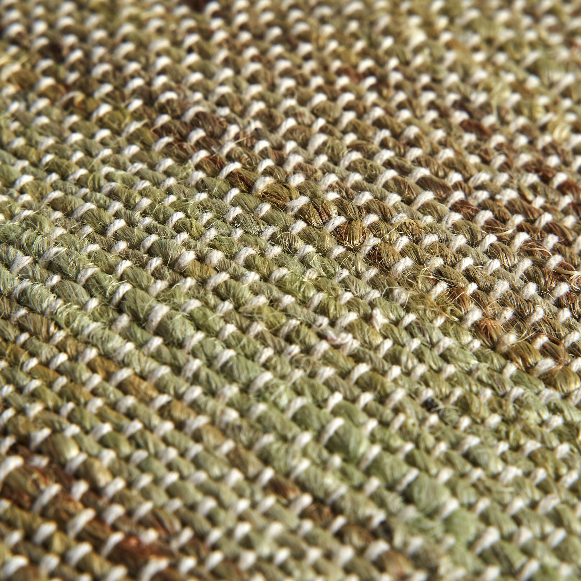 Подушка Keith коричнево-бежевого цвета Vical