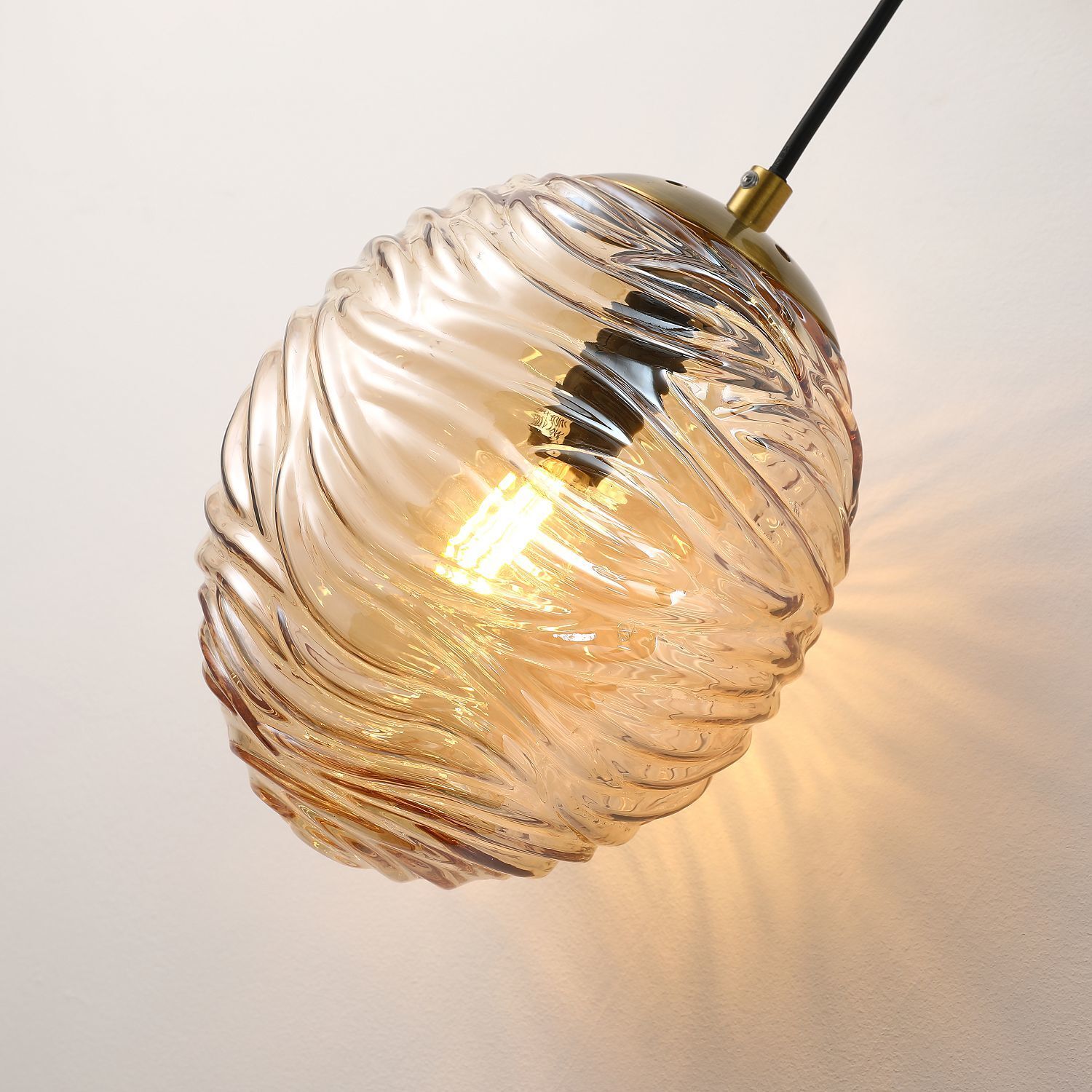 Настенный светильник Favourite 2722-1W