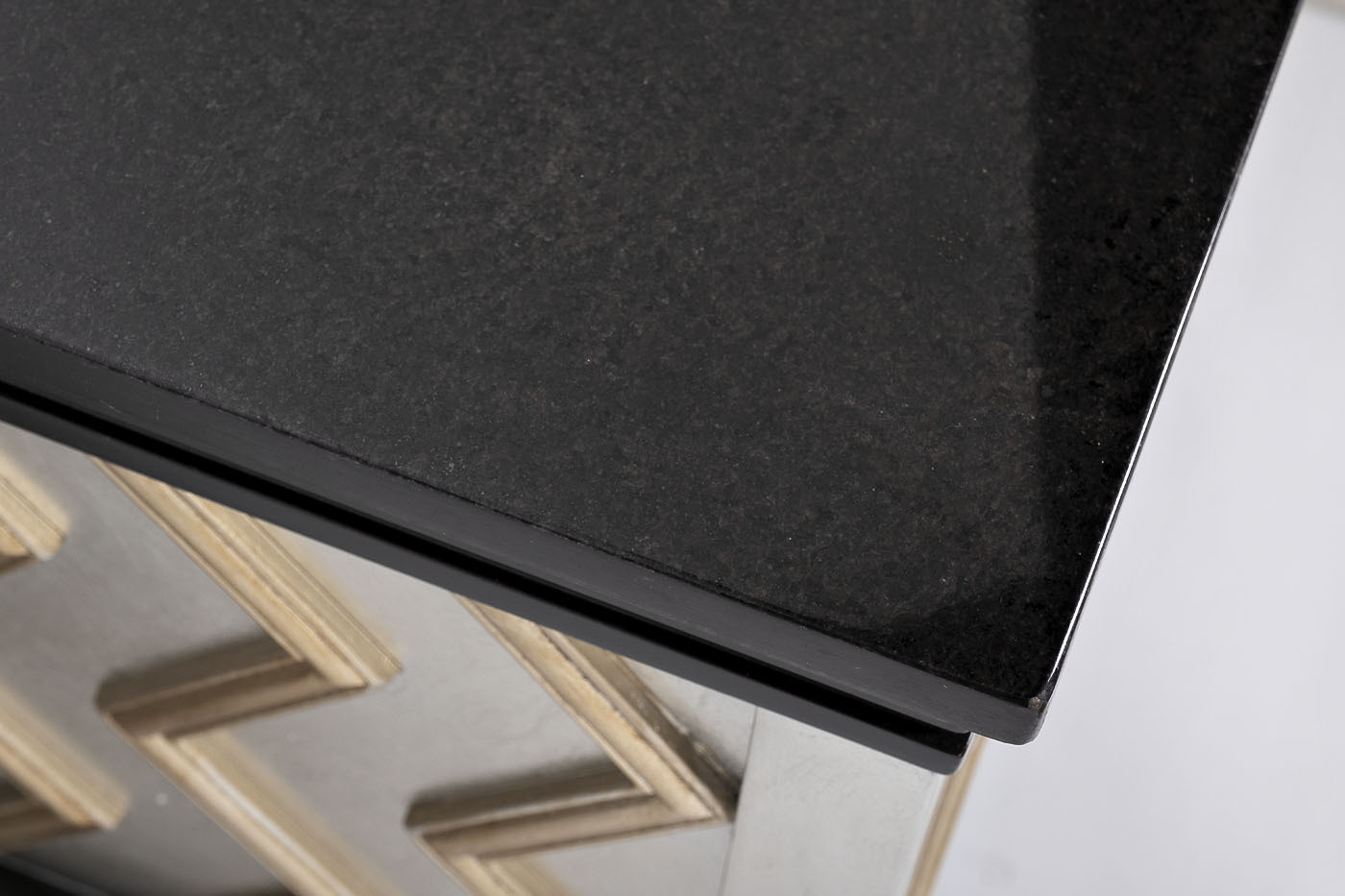 Тумбочка с каменной столешницей Garda Decor ART-1973-E